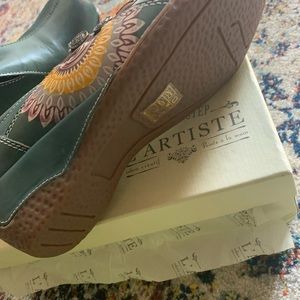 L'Artiste by Spring Step Leather Slip-On Shoes - Agacia